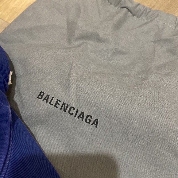 Balenciaga Hat - Picture 2 of 11